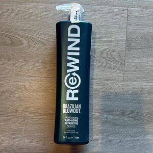 Rewind Brazilian Blowout Professional Anti-Aging Reparative Service - Blue